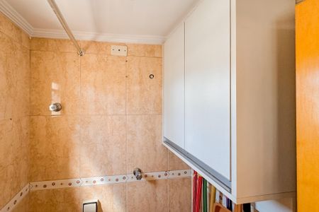 Apartamento à venda com 65m², 3 quartos e 1 vagaBanheiro de serviço