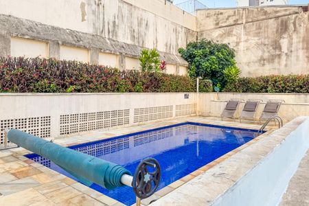 Apartamento à venda com 65m², 3 quartos e 1 vagaÁrea comum