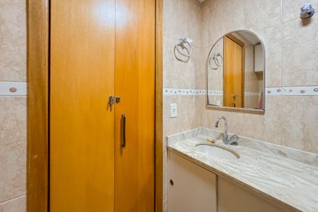 Apartamento à venda com 65m², 3 quartos e 1 vagaBanheiro 