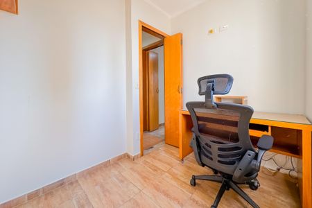 Apartamento à venda com 65m², 3 quartos e 1 vagaQuarto 2