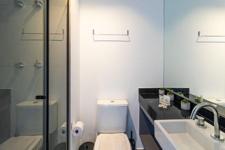 Studio para alugar com 21m², 1 quarto e sem vaga Studio para alugar com 21m², 1 quarto e sem vagaBanheiro