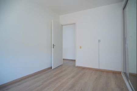 Quarto de apartamento para alugar com 1 quarto, 46m² em Vila Ipiranga, Porto Alegre
