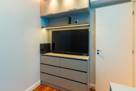 Apartamento à venda com 89m², 3 quartos e 2 vagas Apartamento à venda com 89m², 3 quartos e 2 vagasSuíte 2