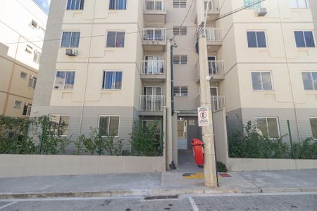 Apartamento para alugar com 43m², 2 quartos e 1 vaga Apartamento para alugar com 43m², 2 quartos e 1 vagaFachada do bloco