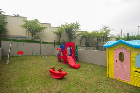 Apartamento para alugar com 43m², 2 quartos e 1 vaga Apartamento para alugar com 43m², 2 quartos e 1 vagaÁrea comum - Playground