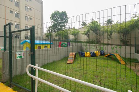 Apartamento para alugar com 43m², 2 quartos e 1 vaga Apartamento para alugar com 43m², 2 quartos e 1 vagaÁrea comum - Playground