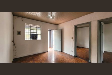 Sala de casa para alugar com 2 quartos, 120m² em Centro, Itaquaquecetuba