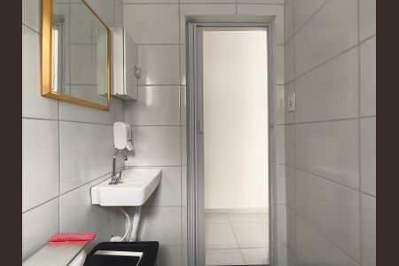 Studio para alugar com 20m², 1 quarto e sem vaga Studio para alugar com 20m², 1 quarto e sem vagaBanheiro