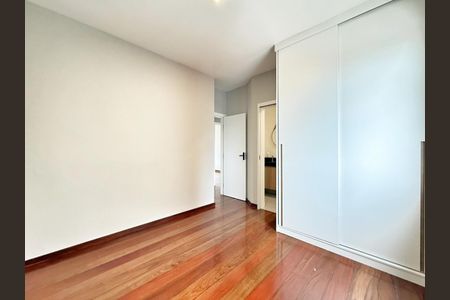 Quarto de apartamento à venda com 3 quartos, 85m² em Buritis, Belo Horizonte