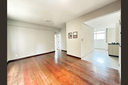 Sala de apartamento à venda com 3 quartos, 85m² em Buritis, Belo Horizonte