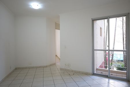 Sala de apartamento à venda com 2 quartos, 48m² em Jd Alzira, São Paulo