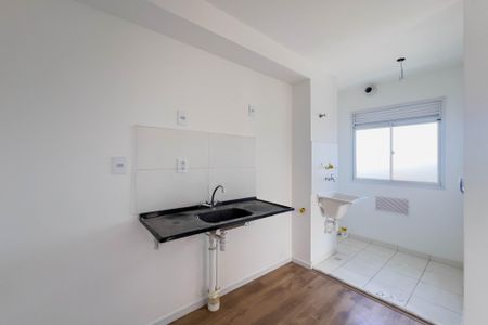 Apartamento para alugar com 39m², 2 quartos e sem vaga Apartamento para alugar com 39m², 2 quartos e sem vagaCozinha e área de serviço