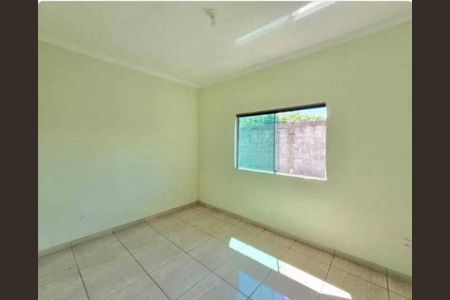 Casa para alugar com 2 quartos, 71m² em Pompéia, Belo Horizonte
