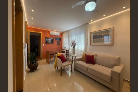 Sala de apartamento à venda com 2 quartos, 70m² em Concórdia, Belo Horizonte