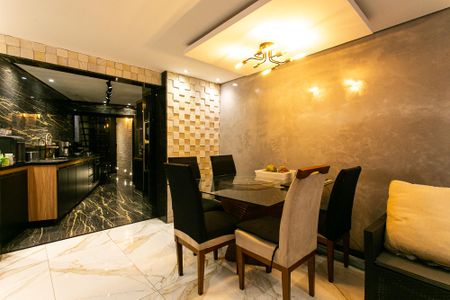 Casa à venda com 150m², 3 quartos e 1 vaga Casa à venda com 150m², 3 quartos e 1 vagaSala