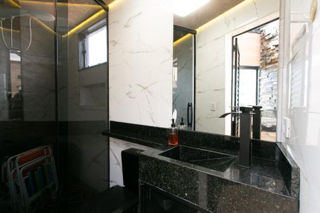 Casa à venda com 150m², 3 quartos e 1 vaga Casa à venda com 150m², 3 quartos e 1 vagaBanheiro do Espaço Gourmet