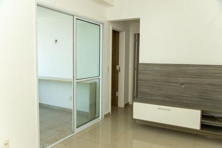 Sala de apartamento para alugar com 1 quarto, 45m² em Santo Amaro, São Paulo
