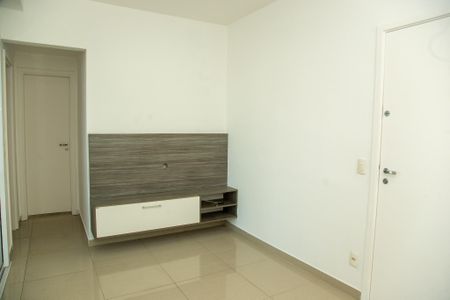 Sala de apartamento para alugar com 1 quarto, 45m² em Santo Amaro, São Paulo