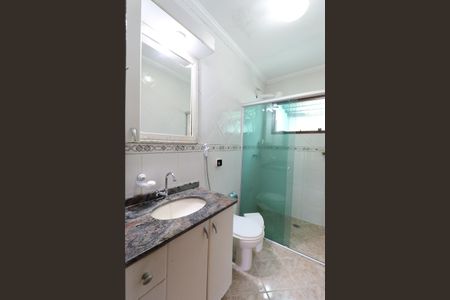 Casa de condomínio à venda com 114m², 3 quartos e 2 vagas Casa de condomínio à venda com 114m², 3 quartos e 2 vagasBanheiro da Suíte