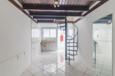 Sala de apartamento para alugar com 1 quarto, 40m² em Partenon, Porto Alegre