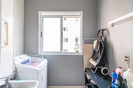 Apartamento à venda com 72m², 2 quartos e 1 vagaÁrea de Serviço