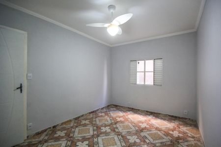 Quarto 2 de casa para alugar com 2 quartos, 70m² em Jardim Maristela, São Paulo