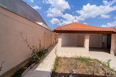 Casa à venda com 200m², 3 quartos e 3 vagasQuintal