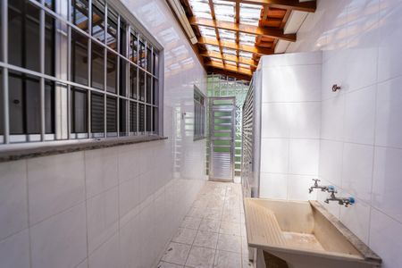 Casa à venda com 200m², 3 quartos e 3 vagasÁrea de Serviço