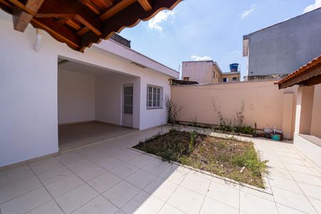 Casa à venda com 200m², 3 quartos e 3 vagasQuintal