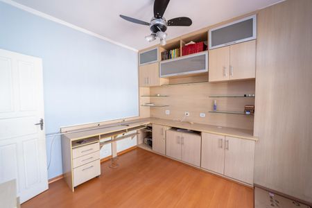 Casa à venda com 200m², 3 quartos e 3 vagasQuarto 1