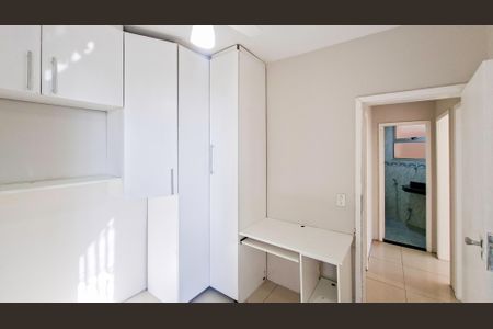 Quarto de apartamento à venda com 3 quartos, 60m² em São Lucas, Belo Horizonte