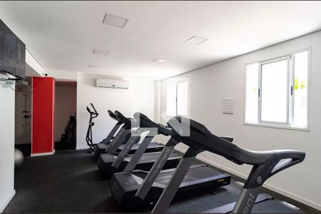 Apartamento à venda com 176m², 4 quartos e 3 vagas Apartamento à venda com 176m², 4 quartos e 3 vagasÁrea comum - Academia