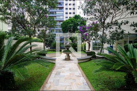 Apartamento à venda com 176m², 4 quartos e 3 vagas Apartamento à venda com 176m², 4 quartos e 3 vagasÁrea comum