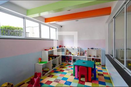 Apartamento à venda com 176m², 4 quartos e 3 vagas Apartamento à venda com 176m², 4 quartos e 3 vagasBrinquedoteca