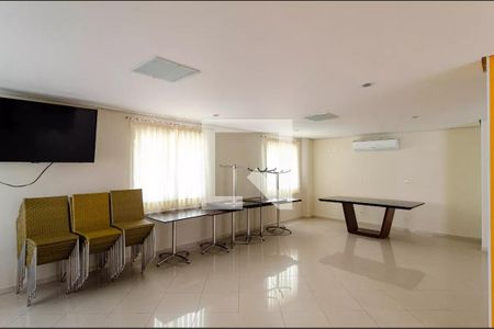 Apartamento à venda com 176m², 4 quartos e 3 vagas Apartamento à venda com 176m², 4 quartos e 3 vagasÁrea comum - Salão de festas