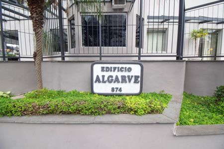 Apartamento para alugar com 60m², 2 quartos e 1 vagaFachada