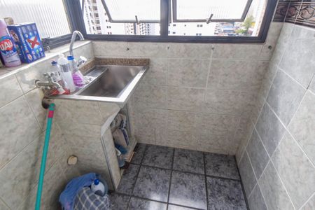 Apartamento para alugar com 60m², 2 quartos e 1 vagaÁrea de Serviço