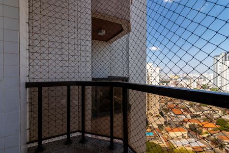 Apartamento à venda com 216m², 3 quartos e 4 vagasVaranda do Quarto 