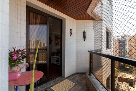 Apartamento à venda com 216m², 3 quartos e 4 vagasVaranda da Sala de Jantar