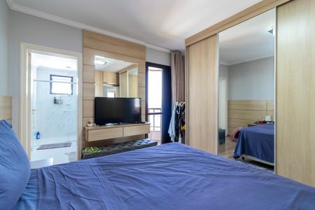 Apartamento à venda com 216m², 3 quartos e 4 vagasSuíte 1