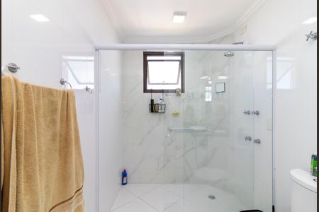 Apartamento à venda com 216m², 3 quartos e 4 vagasBanheiro da Suíte 1