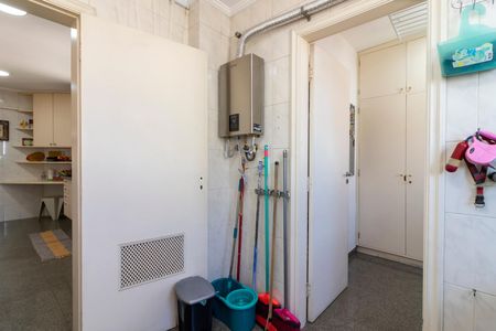 Apartamento à venda com 216m², 3 quartos e 4 vagasÁrea de Serviço