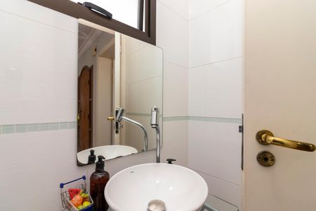 Apartamento à venda com 216m², 3 quartos e 4 vagasLavabo