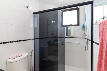 Apartamento à venda com 216m², 3 quartos e 4 vagasBanheiro da Suíte 2