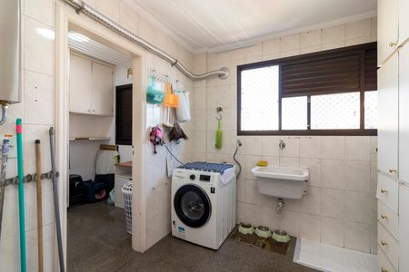 Apartamento à venda com 216m², 3 quartos e 4 vagasÁrea de Serviço