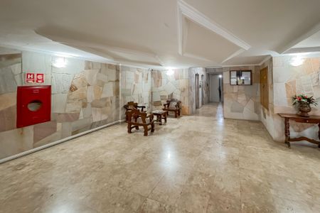 Apartamento à venda com 56m², 1 quarto e sem vagaHall social