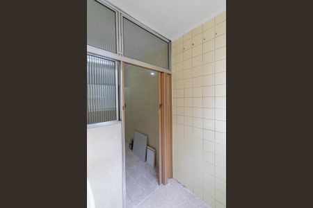 Apartamento à venda com 52m², 2 quartos e 1 vaga Apartamento à venda com 52m², 2 quartos e 1 vagaÁrea de Serviço