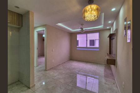 Sala de apartamento para alugar com 2 quartos, 44m² em Recreio dos Bandeirantes, Rio de Janeiro