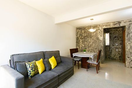 Sala de casa de condomínio para alugar com 3 quartos, 100m² em Harmonia, Canoas
