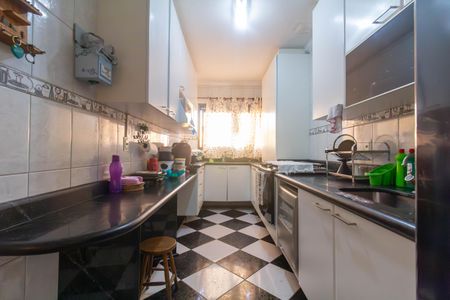 Apartamento à venda com 130m², 3 quartos e 2 vagas Apartamento à venda com 130m², 3 quartos e 2 vagasCozinha